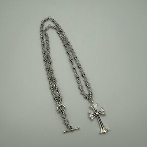 CH Style Silver Cross Pendant Necklace